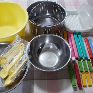 キッチン用品いろいろ（ステンレスボール、袋クリップ他）