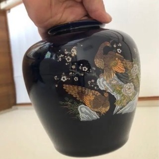 花瓶　(久谷風？)の画像