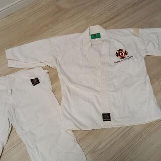 少林寺拳法　道着の画像