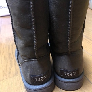 《値下げしました》UGG アグ　ブーツ 22cm 新品未使用の画像