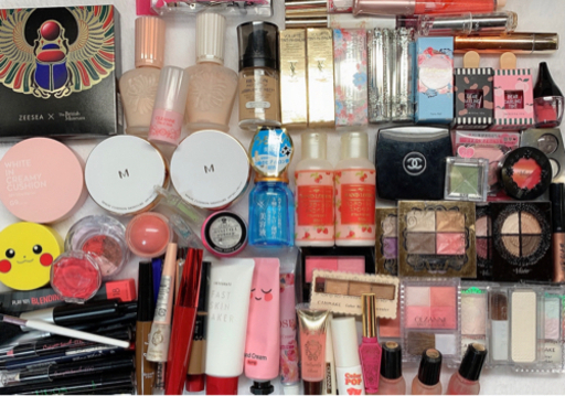 デパコス多数  化粧品まとめ売り  【おまけ付き】