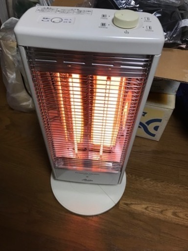 アラジン　赤外線ヒーター AEH-G101N