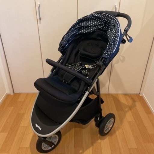 【再値下げ】アップリカ　スムーヴ　3輪ベビーカー
