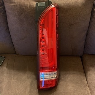 TT20ヴァレンティ ジュエルLEDテール REVO200ハイエ...