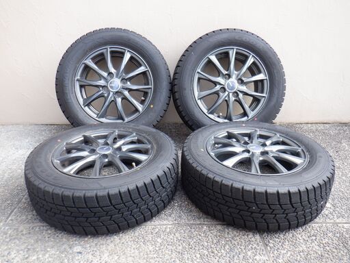 スタッドレスタイヤ+アルミ　3ヶ月だけ使用