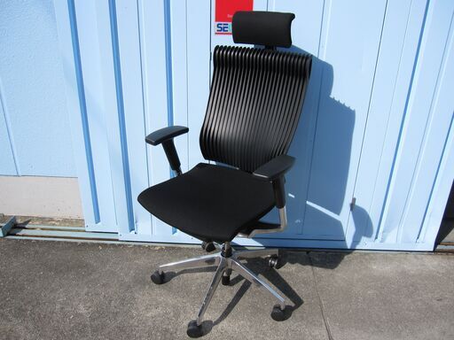 SALE!!!　スピーナチェア　ヘッドレスト付き　可動肘　2017年製　イトーキ製　KE-767GP-Z9T1T1