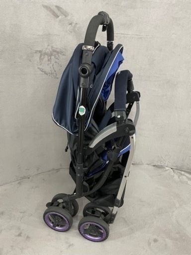 コンビ combi ネムリエ ベビーカー バギー 乳母車 ネイビー オート4キャス UE-720 掃除済み