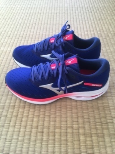 ミズノ　ウエーブライダー25 ブルー26.5cmを9500円で売ります。