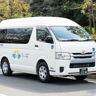 看護師による介護タクシー・民間救急車サービス