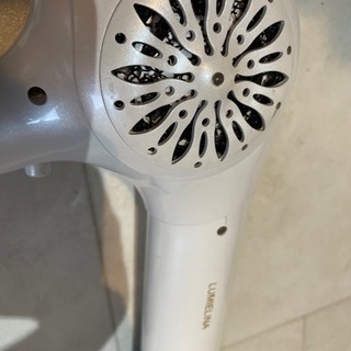 ヘアビューザー