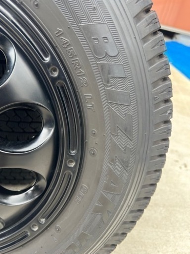 軽バン用スタッドレス&アルミ4本セット　145R12