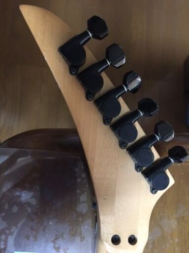 値下げしました、更に交渉OK！入手困難　80’ｓ　KRAMER クレイマー　F -1000　エレキギター（ジャンク）