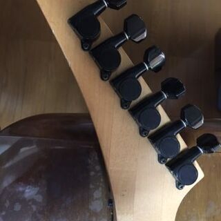 値下げしました、更に交渉OK！入手困難　80’ｓ　KRAMER クレイマー　F -1000　エレキギター（ジャンク）の画像