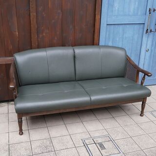 Karimoku(カリモク家具)のコロニアルシリーズの高級ラインGRAND CORONIAL York Town(グランドコロニアル ヨークタウン)『YT』本革2人ソファ！クラシックで優雅な2PソファBJ212の画像