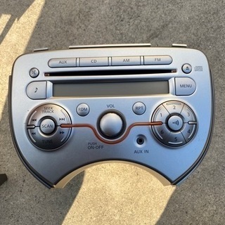 マーチ　ボレロ　k13 純正オーディオ　パネル付の画像