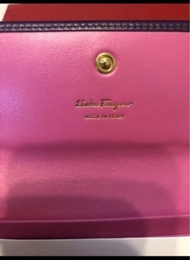 Salvatore Ferragamo フェラガモ　新品長財布