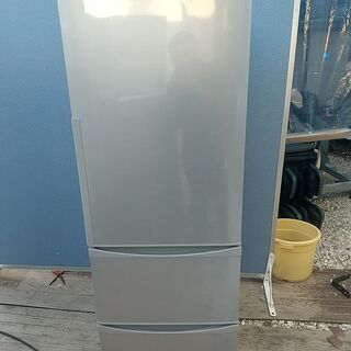 Y!　シャープ 3ドア 冷凍冷蔵庫 264L SJ-ES26Y-S シルバー系 右開き ナノ低温脱臭触媒 高さ変更可能ガラストレー 2014年製