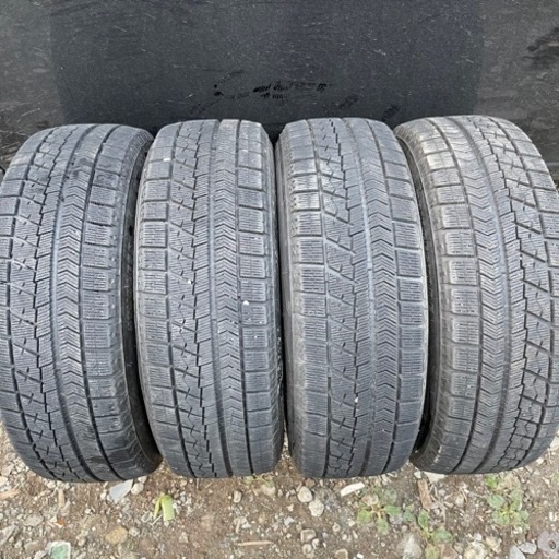 極上　BRIDGESTONE VRX 195/65R15 スタッドレス  タイヤ　2017年製