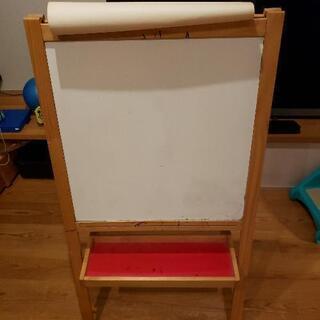 IKEA　ホワイトボード、黒板