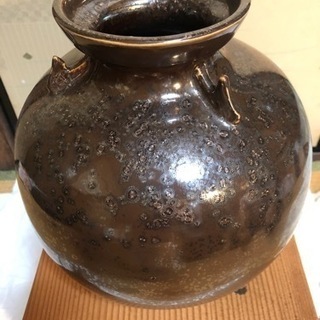 つぼ壺(鉄釉壺てつゆうつぼ)茶　鉢　花瓶　置物　和