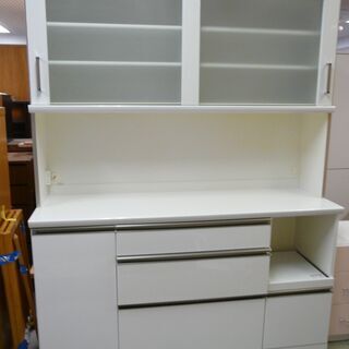 お店まで取りに来てくださいね！きれいな大型レンジボードです。