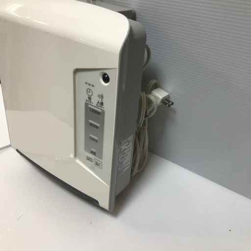 #5824 電響社　脱衣所　ファンヒーター　DWC-A1208-WH 2018年