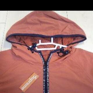 シュプリーム　ナイロンパーカー　朱色の画像