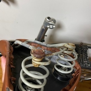 サスペンション付き自転車(ジャンク・置き場がなくて困ってます)の画像