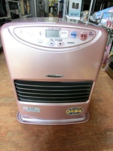 E204　ダイニチ　石油　ファンヒーター　ブルーヒーター　木造～９畳、コンクリート～１２畳　タンク5.0L