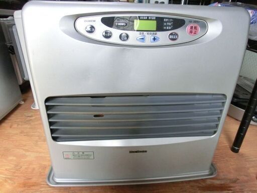 E208　ダイニチ　石油　ファンヒーター　木造～１３畳、コンクリート～１８畳　タンク９.０L FW-5270E