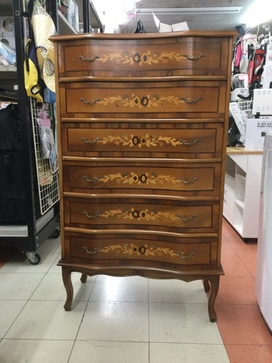 【店頭販売のみ】　クラシック　猫脚　木象嵌　６段チェスト　¥41,580（税込)  市内配送+¥1,500