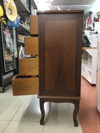 【店頭販売のみ】　クラシック　猫脚　木象嵌　４段チェスト　¥21,780（税込) 市内配送+¥1,500 