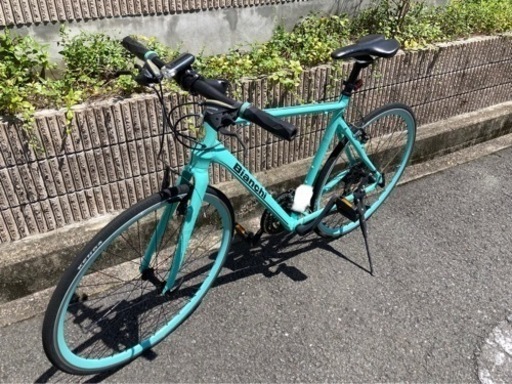 Bianchi クロスバイク【空気入れ付き】