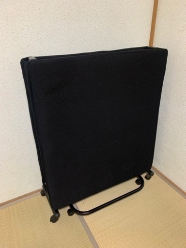 折りたたみベッド