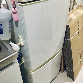 シャープ冷蔵庫無料でどうぞ