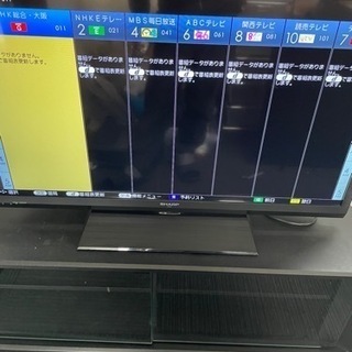 シャープ　40インチ液晶テレビ