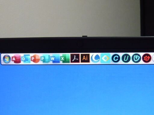windws11対応！Lenovo 21.5型HD液晶一体型デスクトップパソコン　