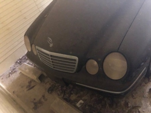 不動車抹消済み。鍵不明