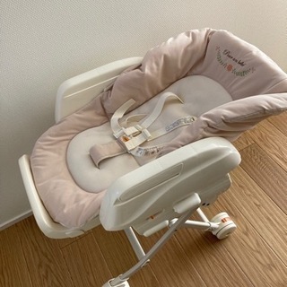 コンビ ハイローチェアの画像