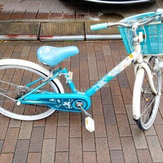 女の子　子供自転車　22インチ