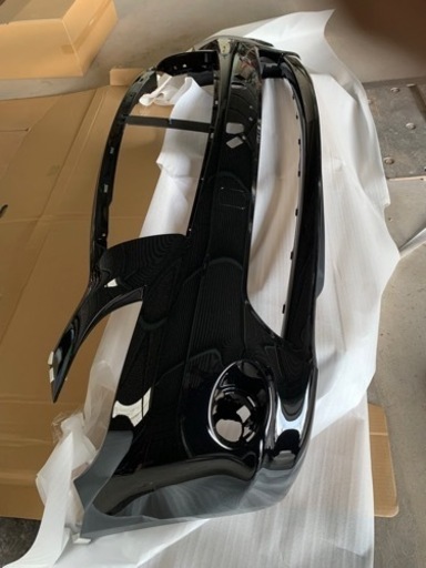 日産フーガY51  新品フロントバンパー