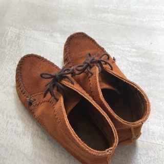 無料　ミネトンカ　MINNETONKA ブーツ　サイズ７　２４ｃｍ