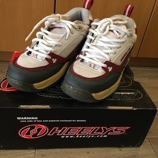 HEELYS 男女OK！ローラーシューズ　21,5㎝