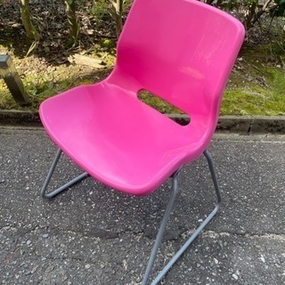 IKEA    椅子　 SNILLEの画像