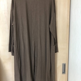 新品　ロング丈のニュアンスコート　earth music & ecology の画像