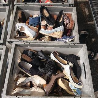 👢ブーツ サンダル パンプス ミュール スニーカー  等の画像