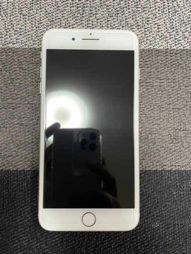 iPhone8plus SIMフリー　64GB 新品フィルム付き