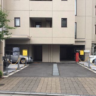 ☆仲介手数料0円！☆月極駐車場☆国分寺市本町☆国分寺☆1.5万円～☆の画像