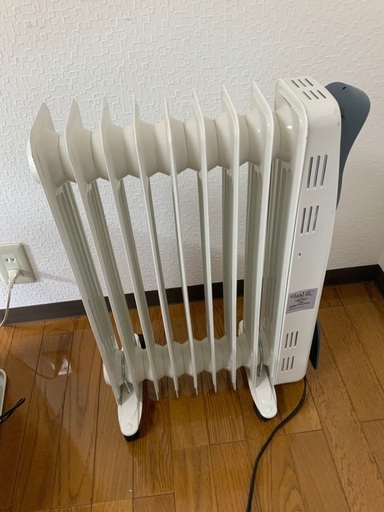 デロンギ　オイルヒーター