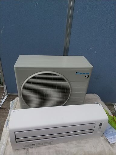 J　[高年式美品2021]　ダイキン 「省エネ」エアコン　2.2kw AN22YCSK-W ホワイト　主に6畳用